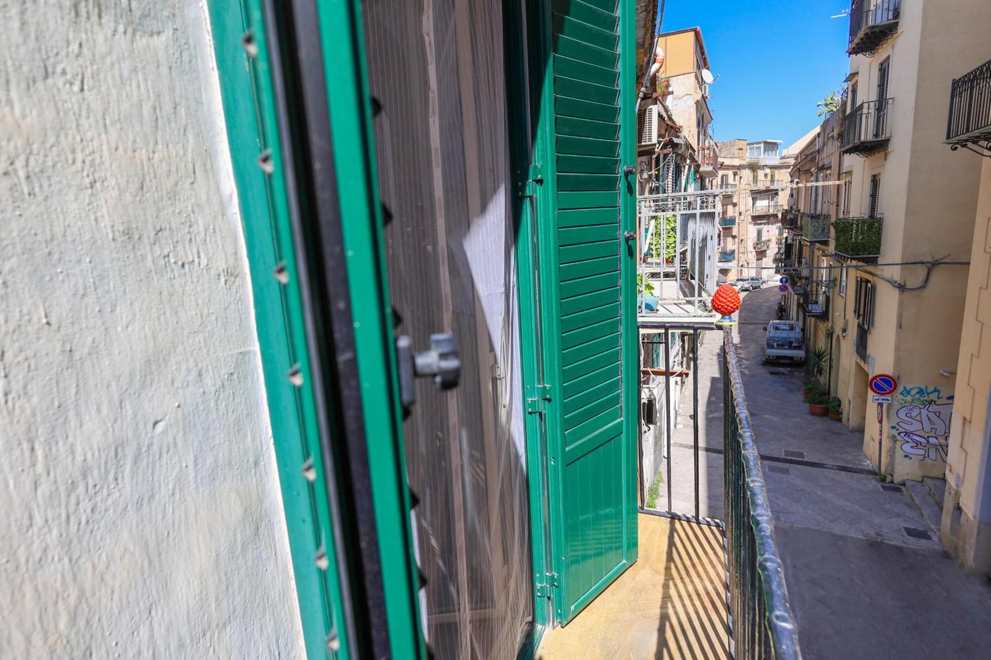 Il Bel Canto Appartamento In Centro Storico ปาแลร์โม ภายนอก รูปภาพ